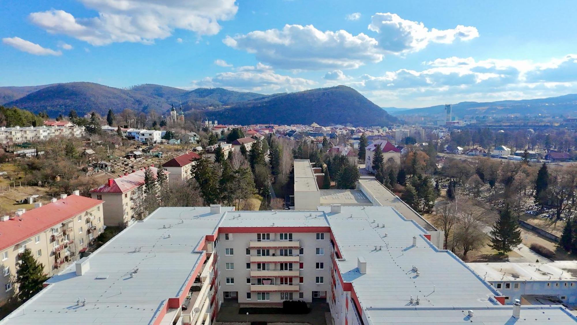 Simcity 3 I City Centre & Free Parking 24H Self Check-In Banská Bystrica Dış mekan fotoğraf
